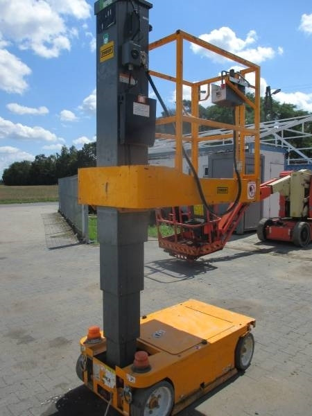 SkyJack SJ 12 - Torņa pacēlājs: foto 5 SkyJack SJ 12 - Torņa pacēlājs: foto 5
