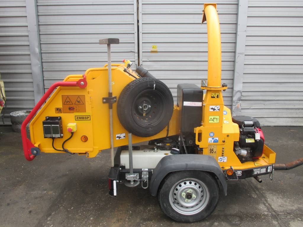 Timberwolf TW160PH - Šķeldotājs: foto 1 Timberwolf TW160PH - Šķeldotājs: foto 1