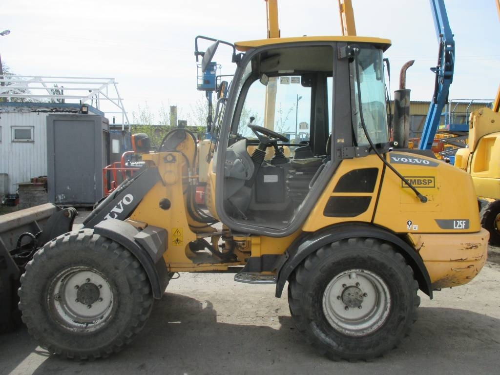 Volvo L 25 F - Riteņu iekrāvējs: foto 5 Volvo L 25 F - Riteņu iekrāvējs: foto 5