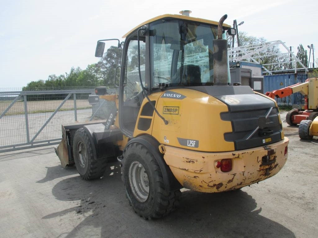 Volvo L 25 F - Riteņu iekrāvējs: foto 4 Volvo L 25 F - Riteņu iekrāvējs: foto 4