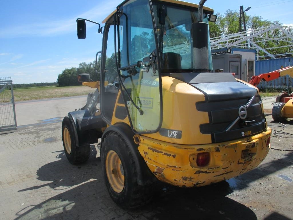 Volvo L 25 F - Riteņu iekrāvējs: foto 4 Volvo L 25 F - Riteņu iekrāvējs: foto 4