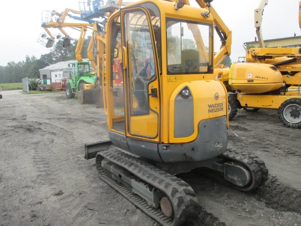 Wacker Neuson EZ 28 - Mini-ekskavators: foto 4 Wacker Neuson EZ 28 - Mini-ekskavators: foto 4