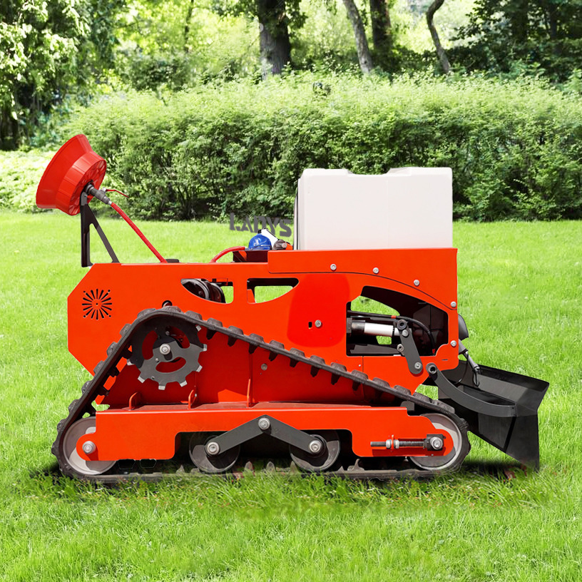 LEZUM LD1000 Multi-function remote control lawn mower Track crawler gasoline gas All-terrain Agricultural Sprayers Pesticide spraying lawn mower for sale - Zāles pļāvējs: foto 4 LEZUM LD1000 Multi-function remote control lawn mower Track crawler gasoline gas All-terrain Agricultural Sprayers Pesticide spraying lawn mower for sale - Zāles pļāvējs: foto 4