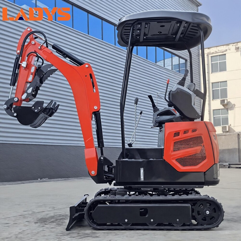 LADYS Mini Excavator Digger Miniexcavadora EPA Kubota Engine Chinese LADYS DY18 Mini Excavator For Sale With Mini Excavator Attachment Set - Mini-ekskavators: foto 3 LADYS Mini Excavator Digger Miniexcavadora EPA Kubota Engine Chinese LADYS DY18 Mini Excavator For Sale With Mini Excavator Attachment Set - Mini-ekskavators: foto 3
