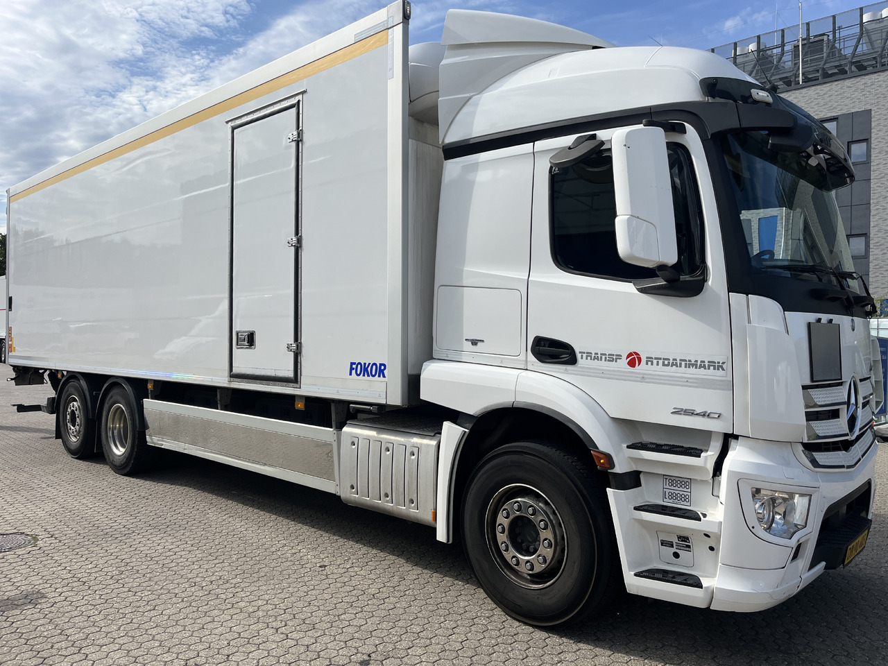 MERCEDES-BENZ Actros 2540 - Kravas automašīna refrižerators: foto 3 MERCEDES-BENZ Actros 2540 - Kravas automašīna refrižerators: foto 3
