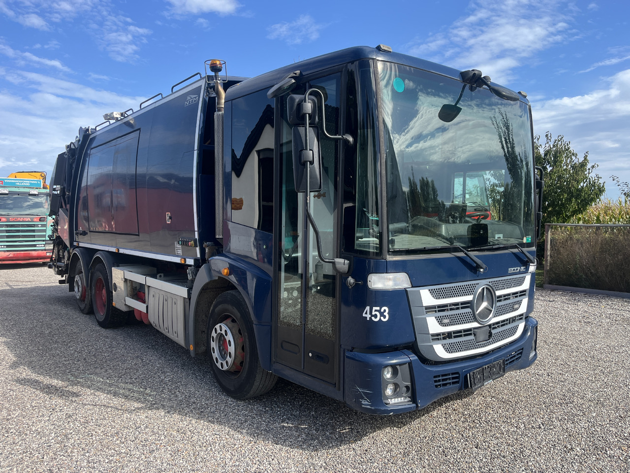 MERCEDES-BENZ Ecionic 2630 2 camber NTM - Atkritumu vedējs: foto 2 MERCEDES-BENZ Ecionic 2630 2 camber NTM - Atkritumu vedējs: foto 2