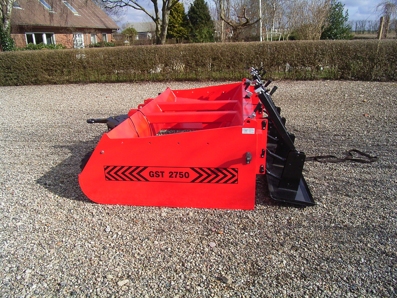 Jaunā Skrēperis GST  1500-3000  Gravel Road leveler box laying of gravel  for trucks and tractor: foto 7