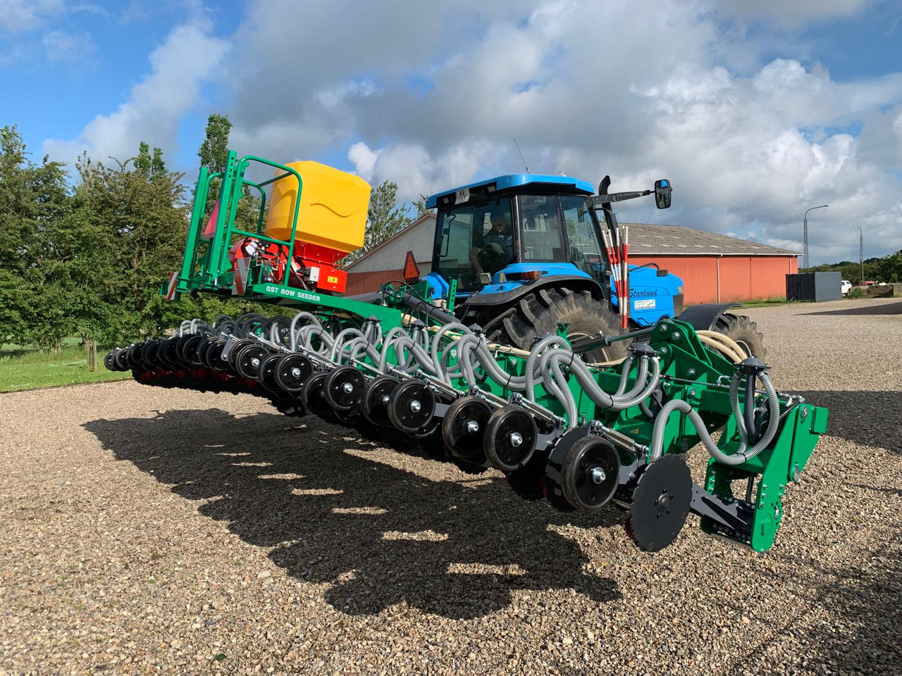 GST ROW SEEDER 12 - Sējmašīna: foto 1 GST ROW SEEDER 12 - Sējmašīna: foto 1