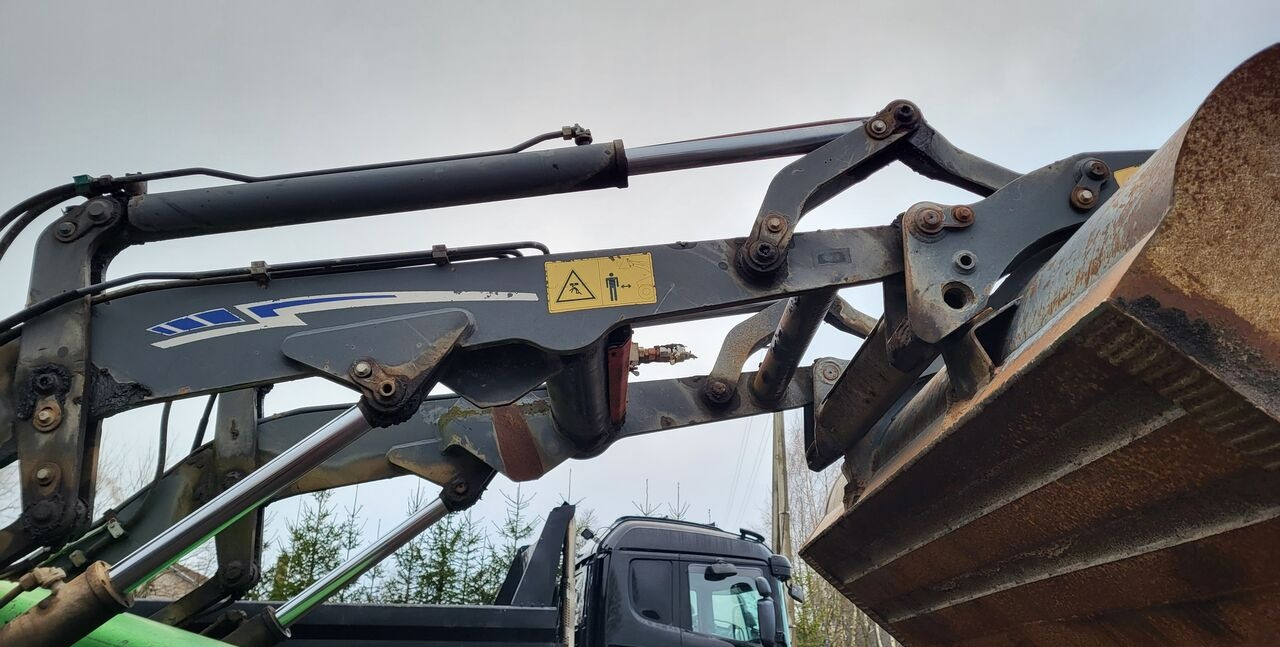 Ekskavators-iekrāvējs Lännen 860C: foto 9