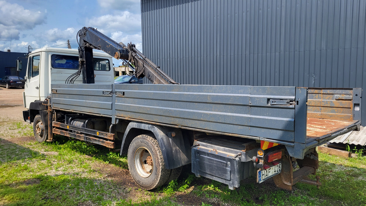 MERCEDES-BENZ 814 HIAB 071 - Kravas auto ar manipulatoru: foto 3 MERCEDES-BENZ 814 HIAB 071 - Kravas auto ar manipulatoru: foto 3