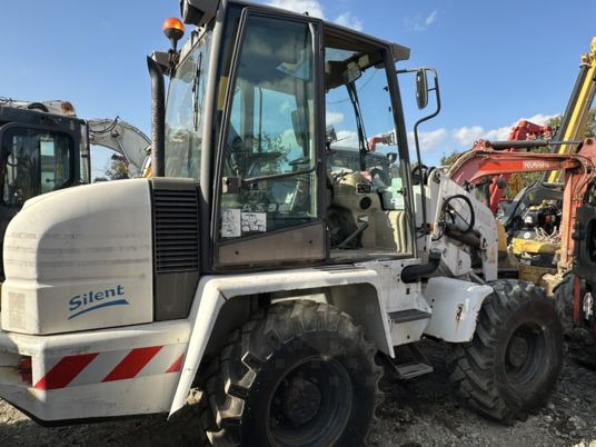 Ahlmann AS90 Rotative 16500 € HT - Riteņu iekrāvējs: foto 3 Ahlmann AS90 Rotative 16500 € HT - Riteņu iekrāvējs: foto 3