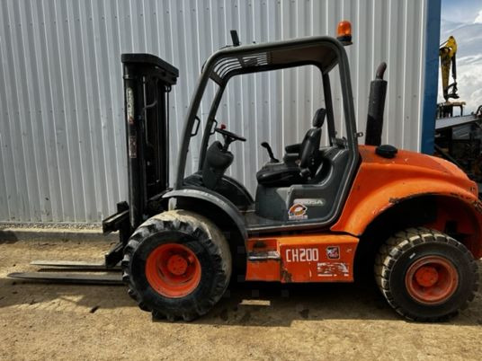 Ausa C200HX4 - 4x4 à 16500€ HT - Autokrāvējs: foto 5 Ausa C200HX4 - 4x4 à 16500€ HT - Autokrāvējs: foto 5