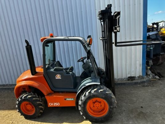 Ausa C250HX4 5m40 Triplex - Autokrāvējs: foto 5 Ausa C250HX4 5m40 Triplex - Autokrāvējs: foto 5