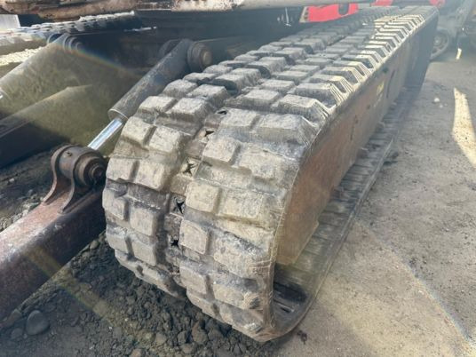 Bobcat 435 EG à 18 500 € HT - Mini-ekskavators: foto 4 Bobcat 435 EG à 18 500 € HT - Mini-ekskavators: foto 4