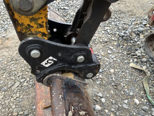 Bobcat E35 CLIM à 22 500 € HT - Mini-ekskavators: foto 5 Bobcat E35 CLIM à 22 500 € HT - Mini-ekskavators: foto 5