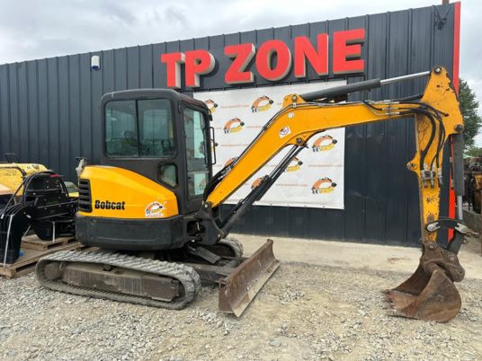 Bobcat E35 Cabine à 23 500 € HT - Mini-ekskavators: foto 5 Bobcat E35 Cabine à 23 500 € HT - Mini-ekskavators: foto 5
