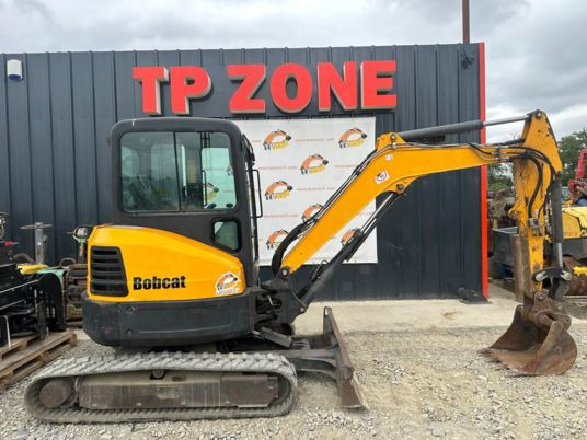 Bobcat E35 Cabine à 23 500 € HT - Mini-ekskavators: foto 1 Bobcat E35 Cabine à 23 500 € HT - Mini-ekskavators: foto 1