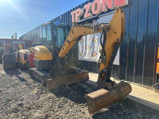 Bobcat E35 à 22 500€ HT - Mini-ekskavators: foto 4 Bobcat E35 à 22 500€ HT - Mini-ekskavators: foto 4