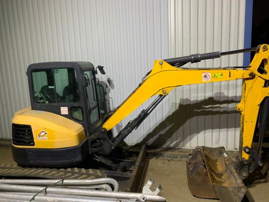 Bobcat E50 - Mini-ekskavators: foto 1 Bobcat E50 - Mini-ekskavators: foto 1
