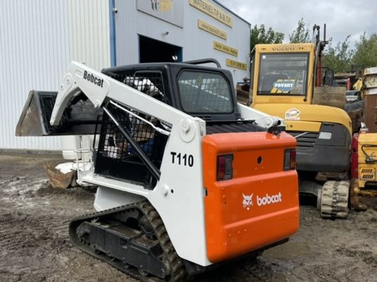 Bobcat T110 Joystick - Kāpurķēžu kompaktiekrāvējs: foto 4 Bobcat T110 Joystick - Kāpurķēžu kompaktiekrāvējs: foto 4