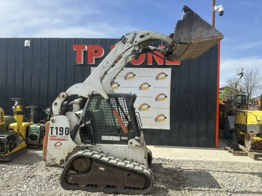 Bobcat T190 à 18500 € HT - Kompaktiekrāvējs: foto 3 Bobcat T190 à 18500 € HT - Kompaktiekrāvējs: foto 3