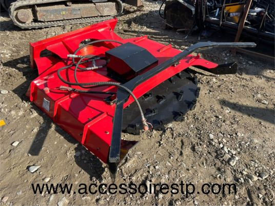 Broyeur forestier pour minichargeur - Meža mulčeris: foto 1 Broyeur forestier pour minichargeur - Meža mulčeris: foto 1