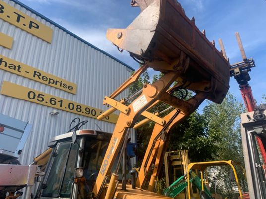 Case 580 SUPER LE Ride Control - Ekskavators-iekrāvējs: foto 5 Case 580 SUPER LE Ride Control - Ekskavators-iekrāvējs: foto 5