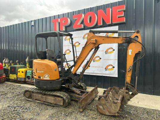 Case CX26C Canopy - Mini-ekskavators: foto 5 Case CX26C Canopy - Mini-ekskavators: foto 5