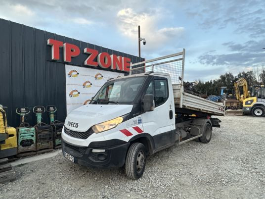 Iveco 35-130 Benne - Komercauto pašizgāzējs: foto 1 Iveco 35-130 Benne - Komercauto pašizgāzējs: foto 1