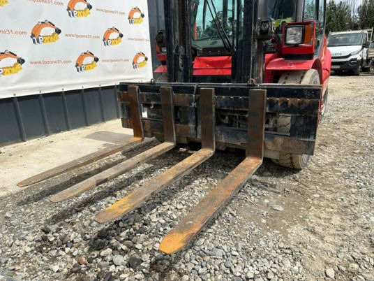 Manitou MSI40 Cabine à 27900 € HT - Dīzeļiekrāvējs: foto 4 Manitou MSI40 Cabine à 27900 € HT - Dīzeļiekrāvējs: foto 4