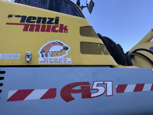 Menzi Muck A51 à 25 900 € HT - Ekskavators: foto 4 Menzi Muck A51 à 25 900 € HT - Ekskavators: foto 4