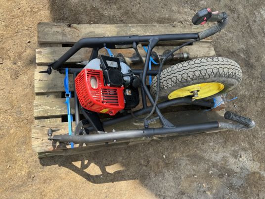 Tariere brouette pflanzfuchs - Zemes urbis: foto 2 Tariere brouette pflanzfuchs - Zemes urbis: foto 2