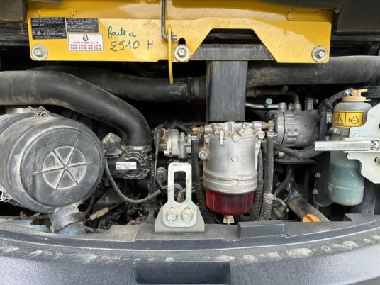 Kāpurķēžu ekskavators Yanmar VIO80-1A à 37500 euros HT: foto 9