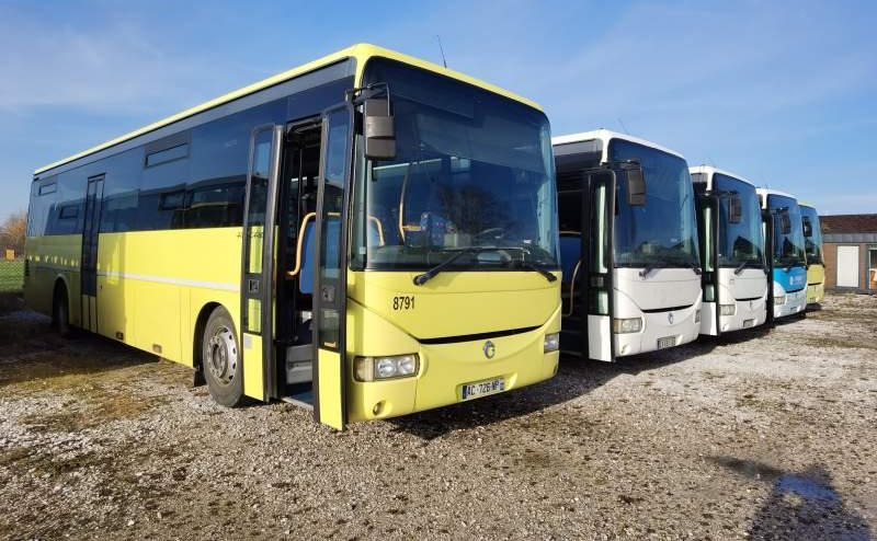 Irisbus Iveco Recreo 5 sztuk 2009 - Piepilsētas autobuss: foto 5 Irisbus Iveco Recreo 5 sztuk 2009 - Piepilsētas autobuss: foto 5