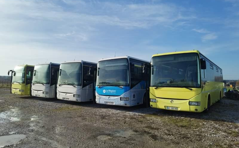 Irisbus Iveco Recreo 5 sztuk 2009 - Piepilsētas autobuss: foto 3 Irisbus Iveco Recreo 5 sztuk 2009 - Piepilsētas autobuss: foto 3