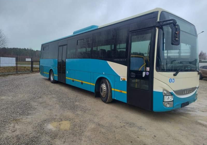 Iveco Crosswey 12M 2 szt KLIMA - Piepilsētas autobuss: foto 4 Iveco Crosswey 12M 2 szt KLIMA - Piepilsētas autobuss: foto 4
