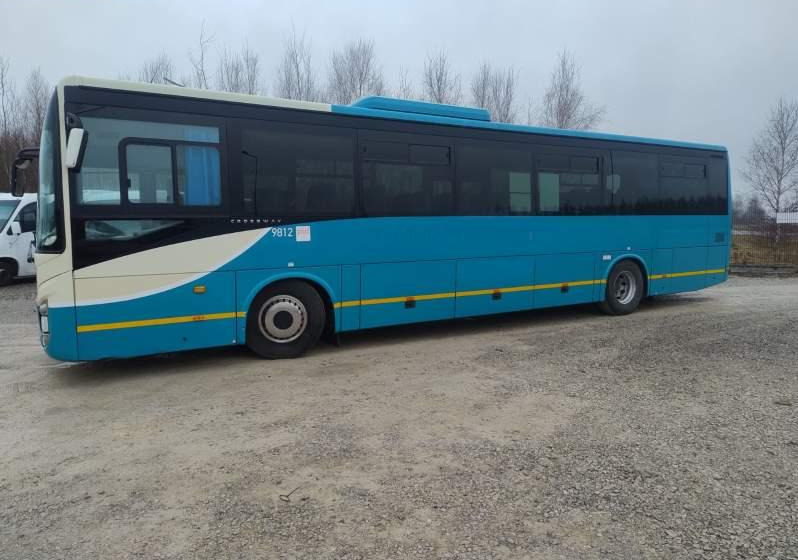 Iveco Crosswey 12M 2 szt KLIMA - Piepilsētas autobuss: foto 3 Iveco Crosswey 12M 2 szt KLIMA - Piepilsētas autobuss: foto 3