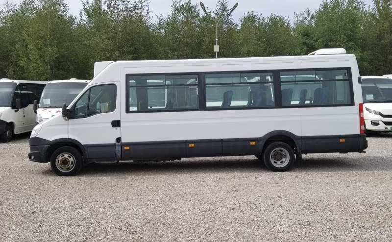 Iveco Daily 23 *NOWY SILNIK* 2 SZTUKI*, klima, winda - Piepilsētas autobuss: foto 5 Iveco Daily 23 *NOWY SILNIK* 2 SZTUKI*, klima, winda - Piepilsētas autobuss: foto 5