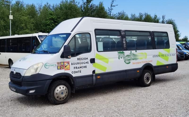 Iveco Daily 23 miejsca, KLIMA, WEBASTO - Mikroautobuss, Pasažieru furgons: foto 3 Iveco Daily 23 miejsca, KLIMA, WEBASTO - Mikroautobuss, Pasažieru furgons: foto 3