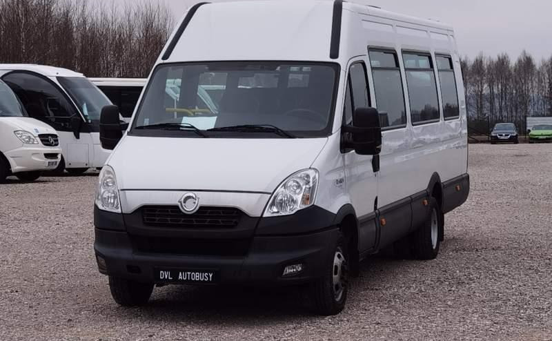 Iveco Daily 23 miejsca, KLIMA, WEBASTO - Piepilsētas autobuss: foto 4 Iveco Daily 23 miejsca, KLIMA, WEBASTO - Piepilsētas autobuss: foto 4