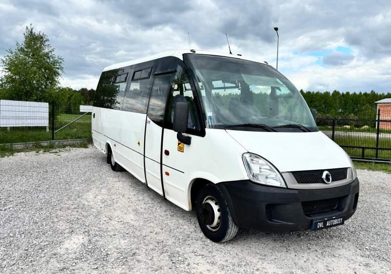 Iveco Indcar Wing euro 5 - Piepilsētas autobuss: foto 1 Iveco Indcar Wing euro 5 - Piepilsētas autobuss: foto 1