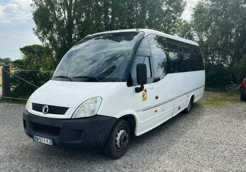 Iveco Indcar Wing euro 5 - Piepilsētas autobuss: foto 1 Iveco Indcar Wing euro 5 - Piepilsētas autobuss: foto 1