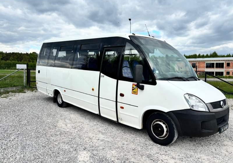 Iveco Indcar Wing euro 5 - Piepilsētas autobuss: foto 4 Iveco Indcar Wing euro 5 - Piepilsētas autobuss: foto 4