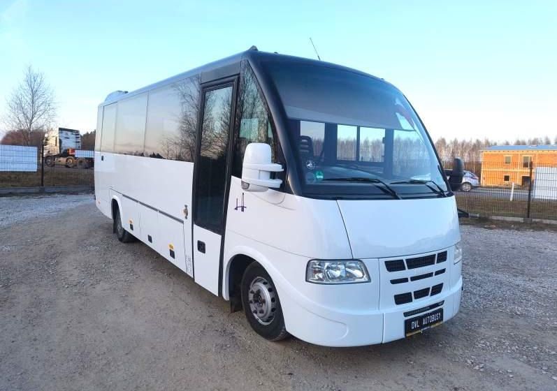 Iveco Rapido / Daily 31 miejsc, stan idealny - Starppilsētu autobuss: foto 1 Iveco Rapido / Daily 31 miejsc, stan idealny - Starppilsētu autobuss: foto 1