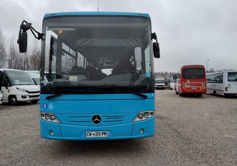 Mercedes-Benz INTOURO M/L - Piepilsētas autobuss: foto 2 Mercedes-Benz INTOURO M/L - Piepilsētas autobuss: foto 2