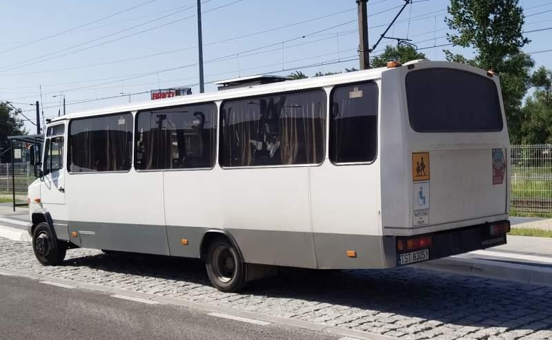 Mercedes-Benz Vario 814D 38+12 - Piepilsētas autobuss: foto 2 Mercedes-Benz Vario 814D 38+12 - Piepilsētas autobuss: foto 2