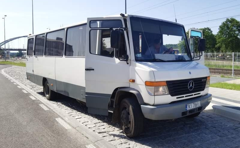 Mercedes-Benz Vario 814D 38+12 - Piepilsētas autobuss: foto 2 Mercedes-Benz Vario 814D 38+12 - Piepilsētas autobuss: foto 2