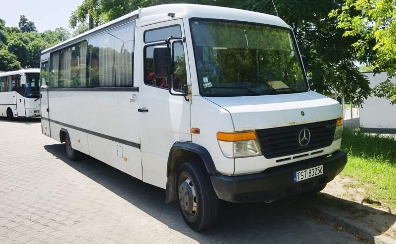 Mercedes-Benz Vario 814D 38 - Piepilsētas autobuss: foto 1 Mercedes-Benz Vario 814D 38 - Piepilsētas autobuss: foto 1