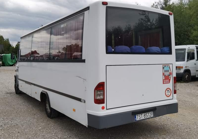 Mercedes-Benz Vario 814D 39+13 - Piepilsētas autobuss: foto 5 Mercedes-Benz Vario 814D 39+13 - Piepilsētas autobuss: foto 5