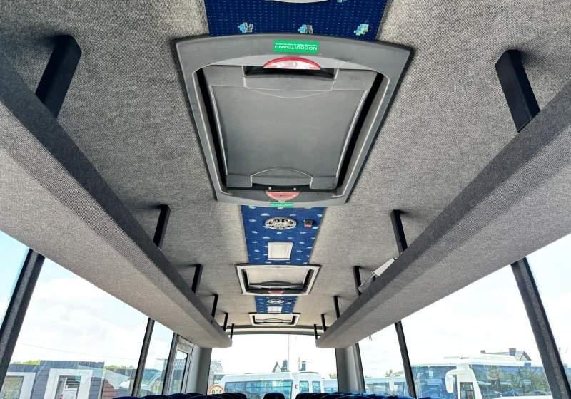 Piepilsētas autobuss Mercedes-Benz Vario miejsc 39 274tys km Winda/7775: foto 13